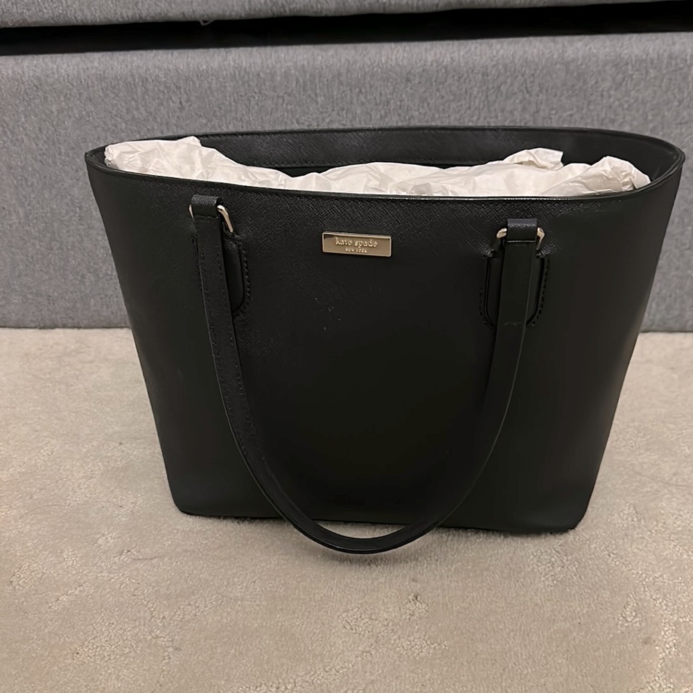 Black Kate Spade Large Satchel purse